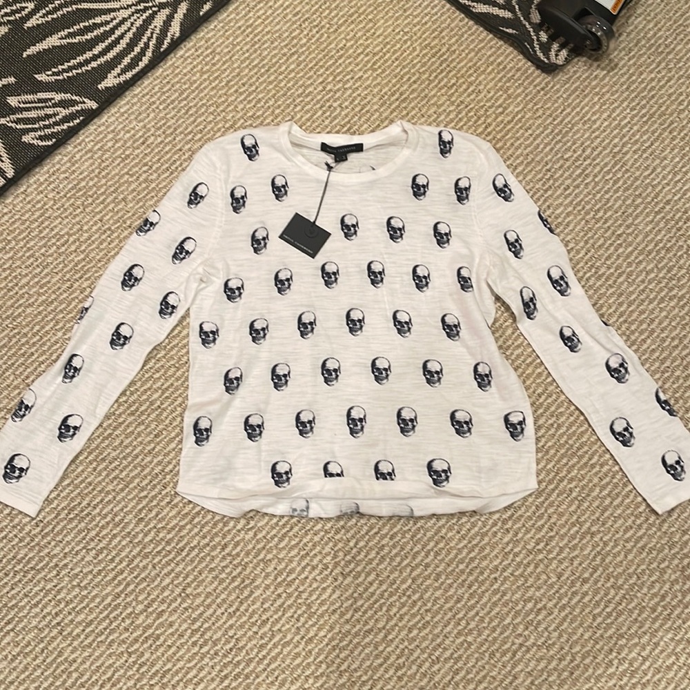 Skull Cashmere - very “Kravis” 💀